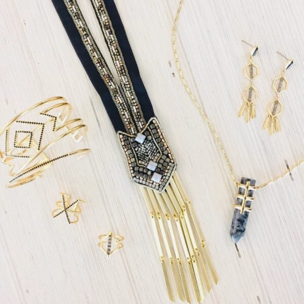 Stella & Dot | Gorgeously Exotic Black+Gold Handbeaded Nile Necklace - Picture 1 of 9